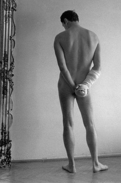 Wojciech Plewiński, z cyklu %22Autoportrety urodzinowe%22, 1972