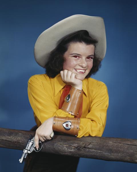 Weronika Gęsicka, Near Dark, from the 'Encyclopaedia' series, 2023–2025. Courtesy the artist and JEDNOSTKA Gallery