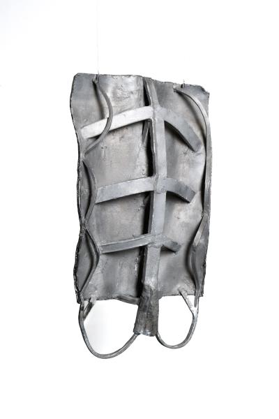 Anna_Myszkowiak_ciężar_ciała_2022_50x30x8_aluminium(6)